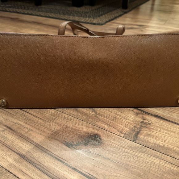 Michael Kors Tan Tote with Gold Accents - Picture 2 of 10